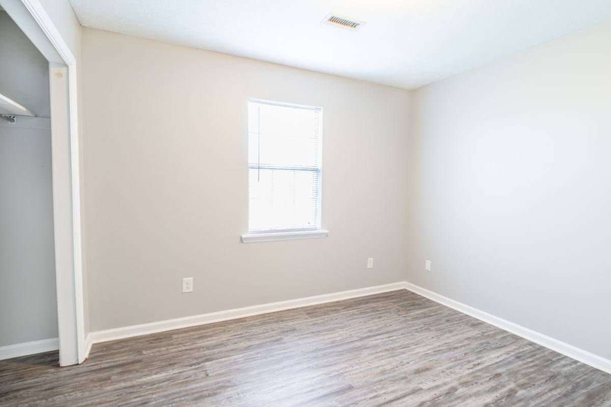 Apartment for rent at 157 & 167 Nisbet Lake Rd, Jacksonville, AL 36265