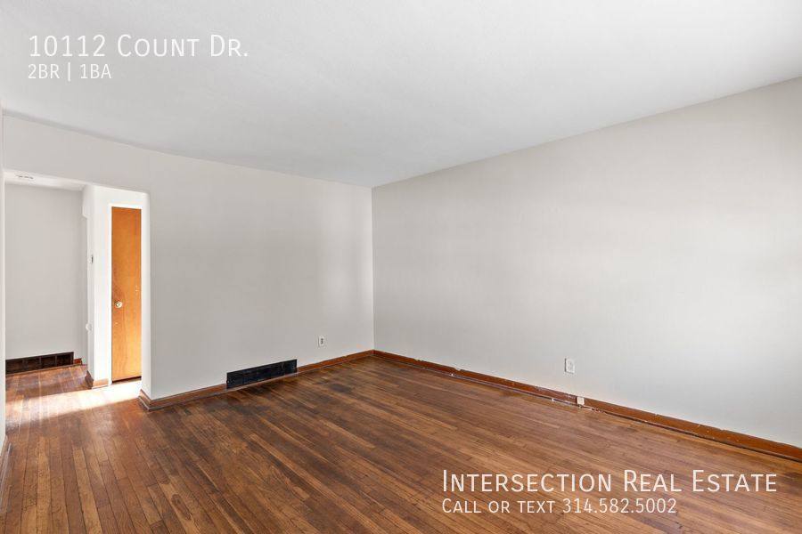 House for rent at 10112 Count Dr, Saint Louis, MO 63136