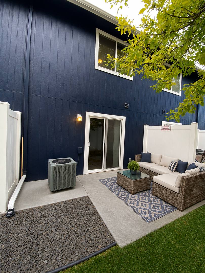 Apartment for rent at 1603 Perry St, Yakima, WA 98902