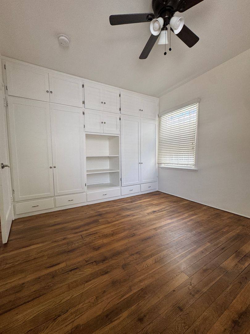 Apartment for rent at 9045 Cattaraugus Ave, Los Angeles, CA 90034