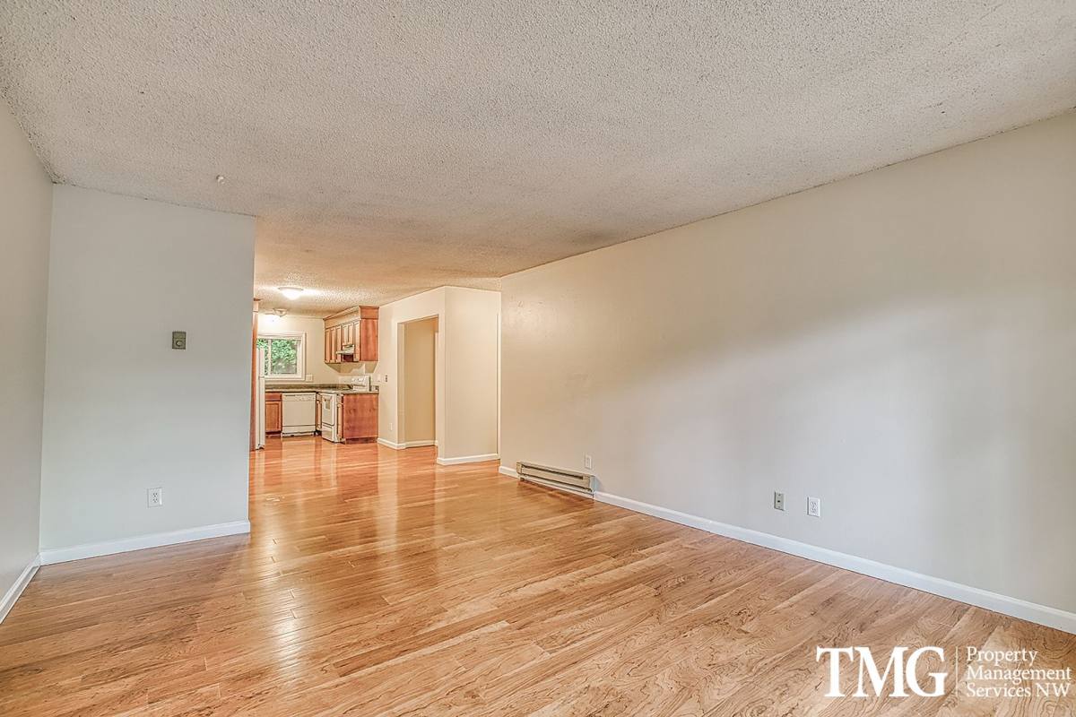 Apartment for rent at 3310-3330 SW Beaverton Hillsdale Highway, Portland, OR 97239