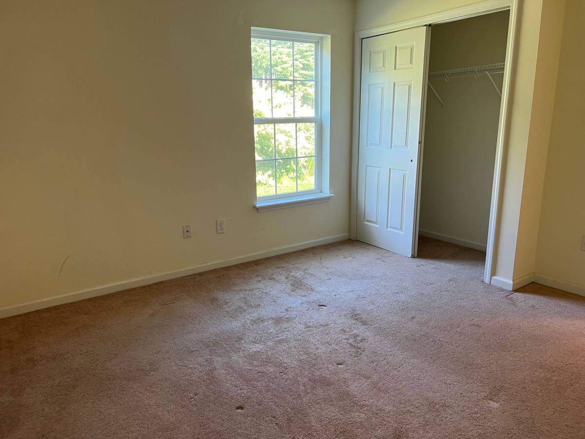 Apartment for rent at 1175 Fort Hunter Rd, Schenectady, NY 12303