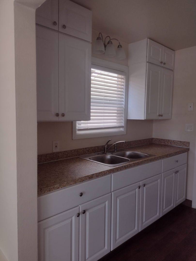 House for rent at 150 N Holly Ave, Stayton, OR 97383