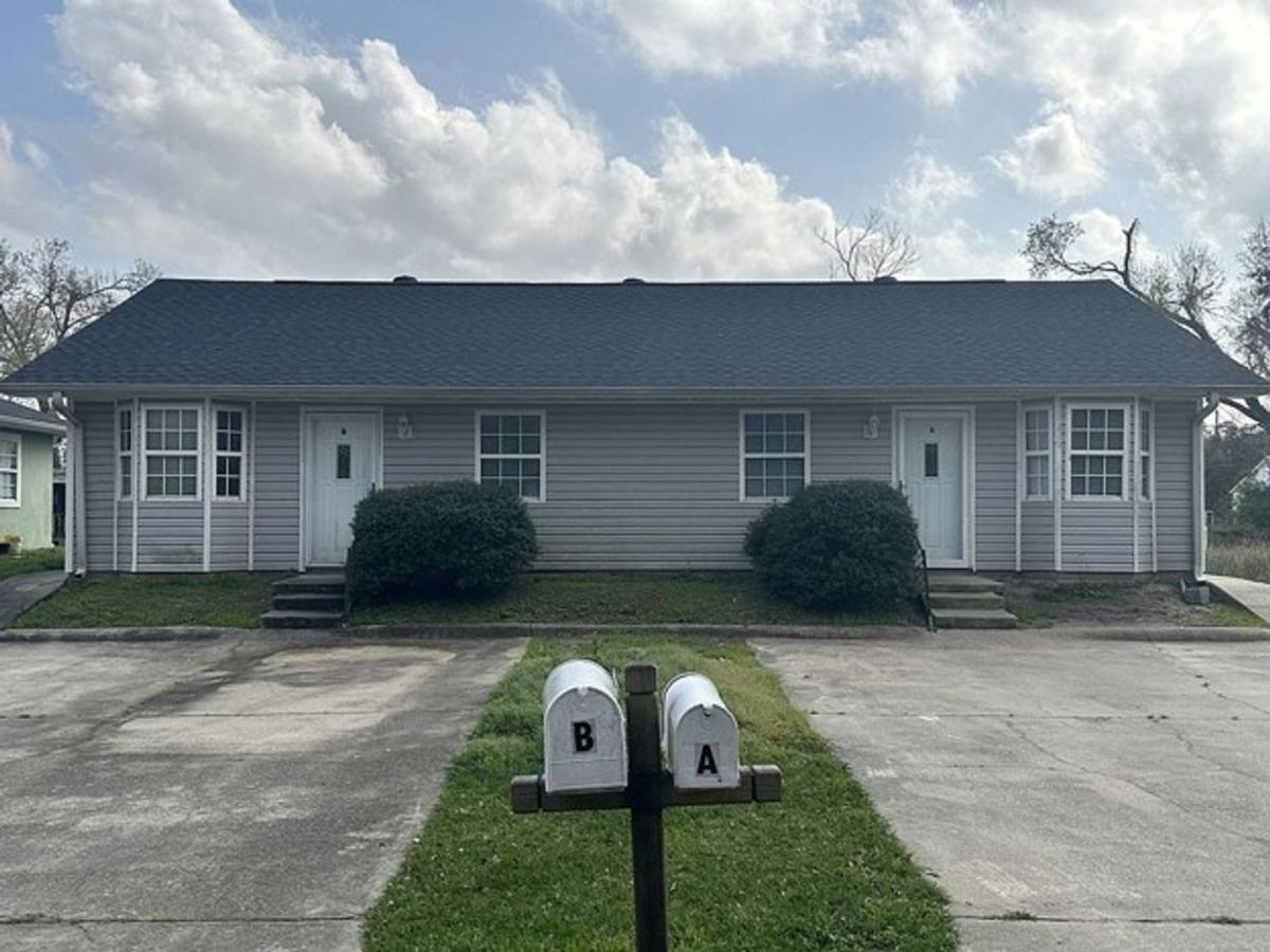 Apartment for rent at 816 Link Rd, Lake Charles, LA 70607