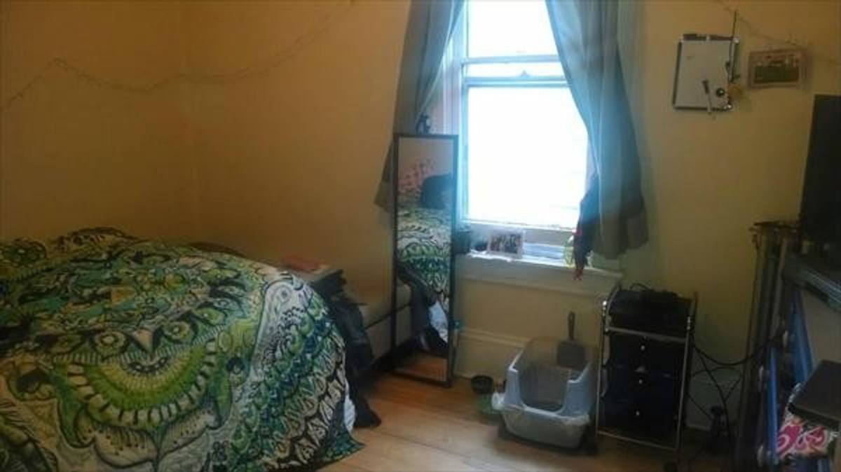 Townhouse for rent at 2629 N Bartlett Ave, Milwaukee, WI 53211