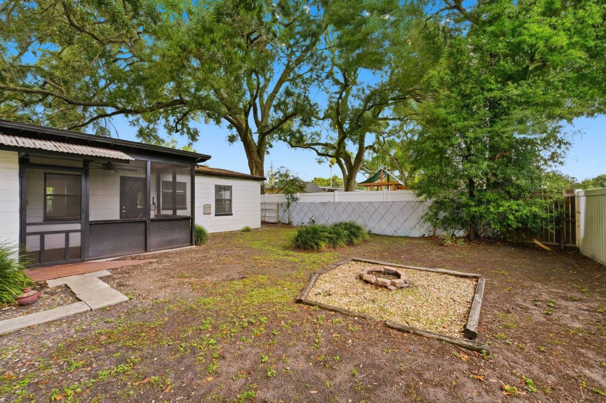House for rent at 1414 E Muriel St, Orlando, FL 32806