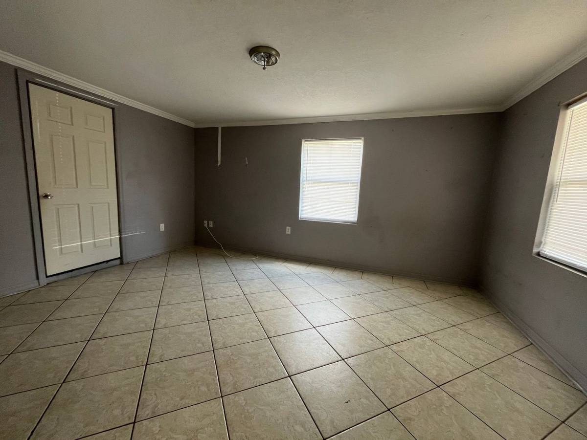 House for rent at 1301 W Walnut St, Lakeland, FL 33815