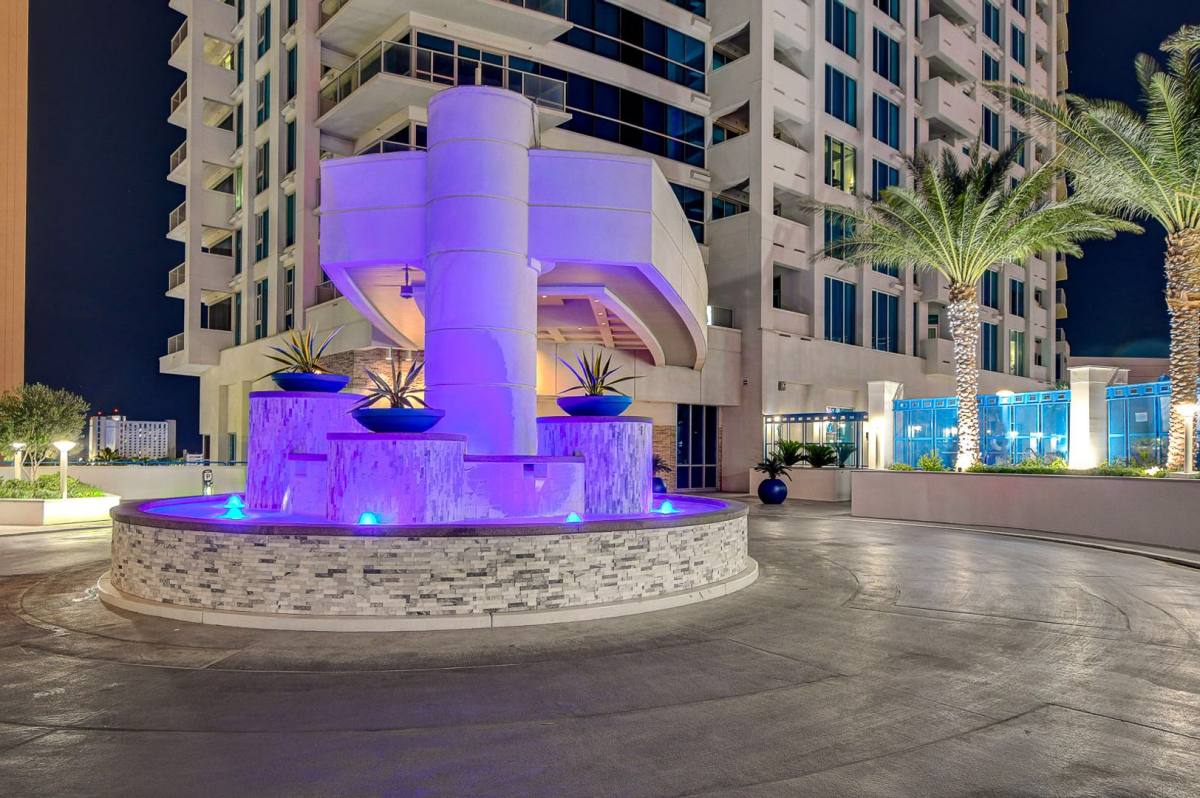 Apartment for rent at 2700 Las Vegas Blvd, Las Vegas, NV 89109