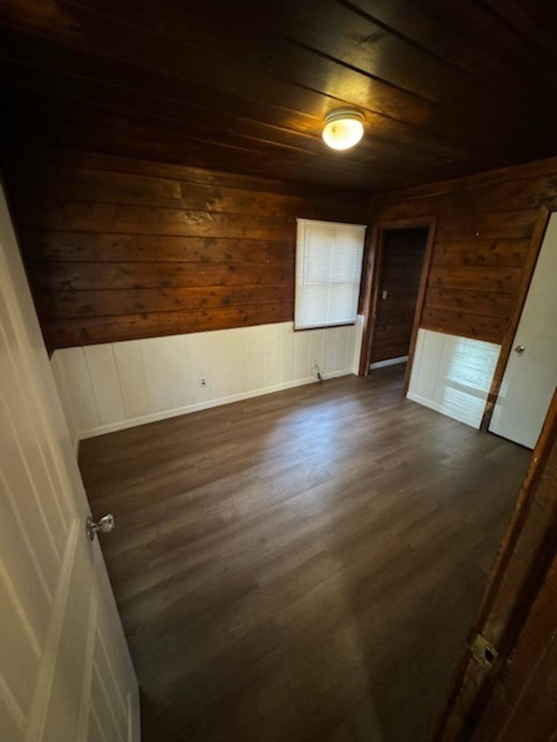Apartment for rent at 1217, 1231, 1233, 1235 Ski Run Blvd, South Lake Tahoe, CA 96150