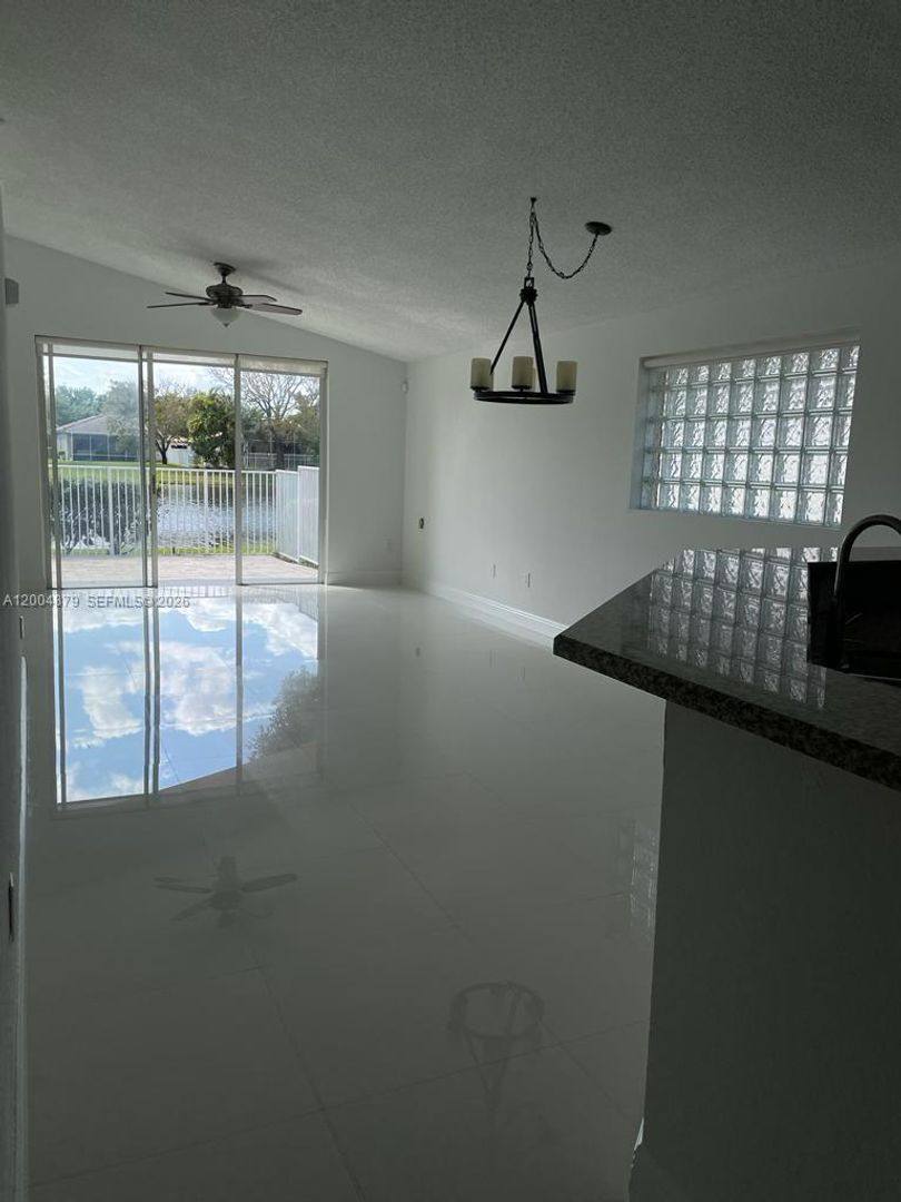 House for rent at 4117 Sapphire Bend, Fort Lauderdale, FL 33331