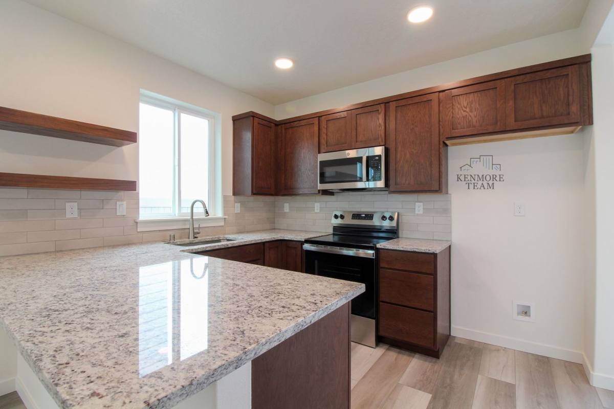 House for rent at 366 Aeon Dr, Prosser, WA 99350