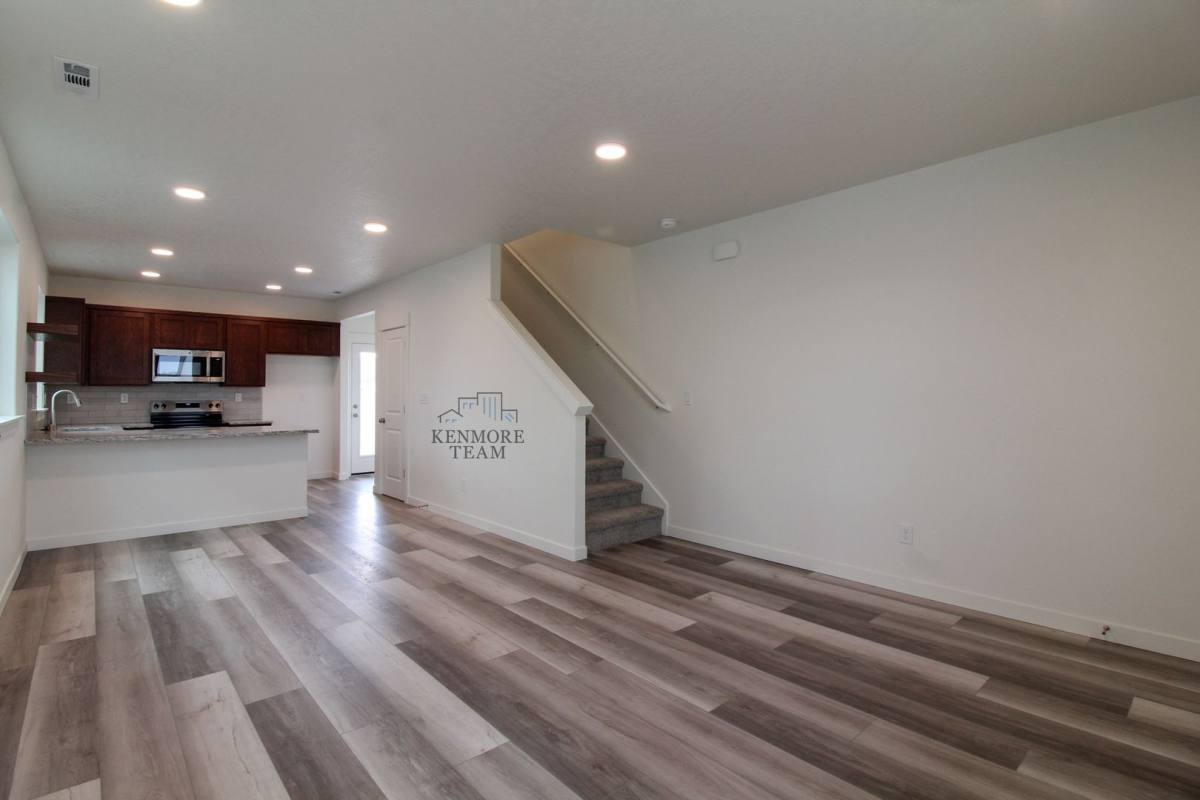 House for rent at 366 Aeon Dr, Prosser, WA 99350