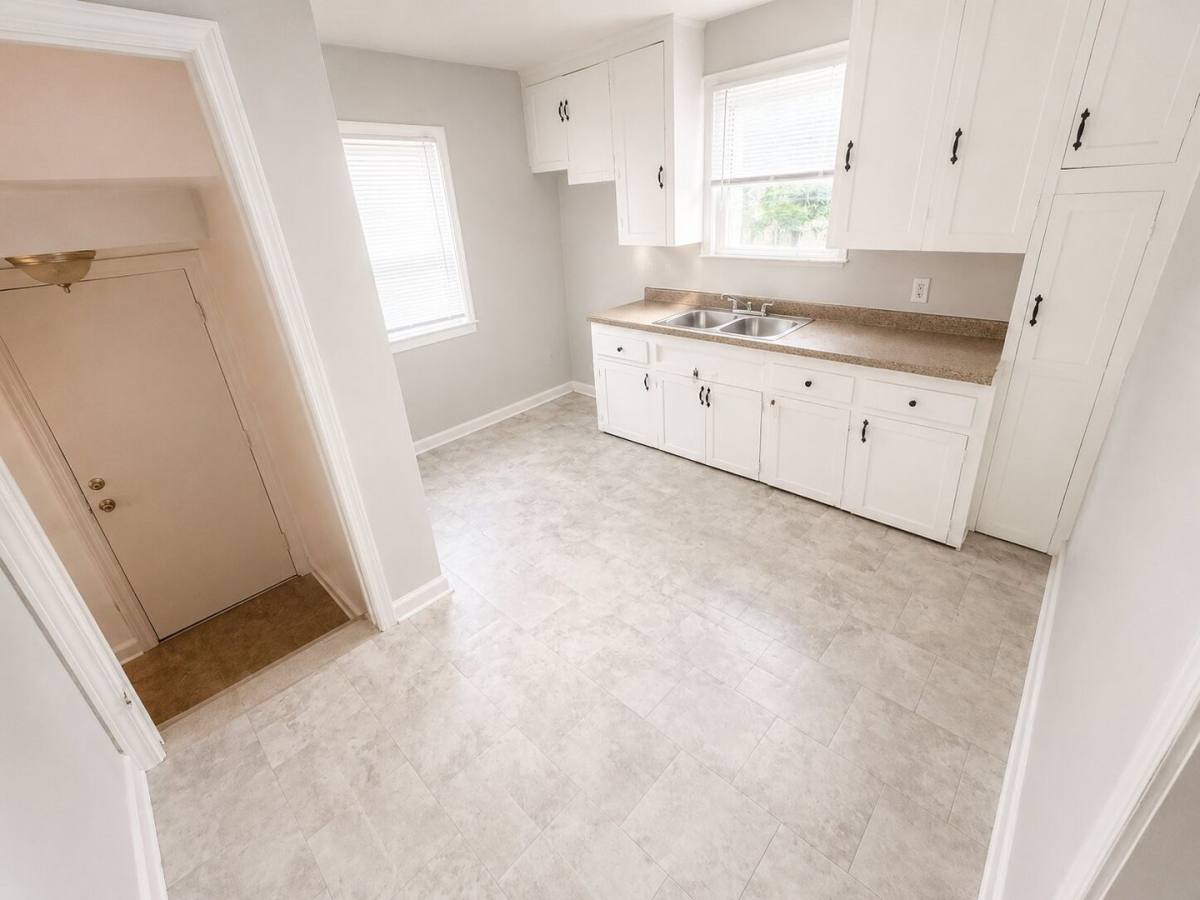House for rent at 16151 Robson St, Detroit, MI 48235