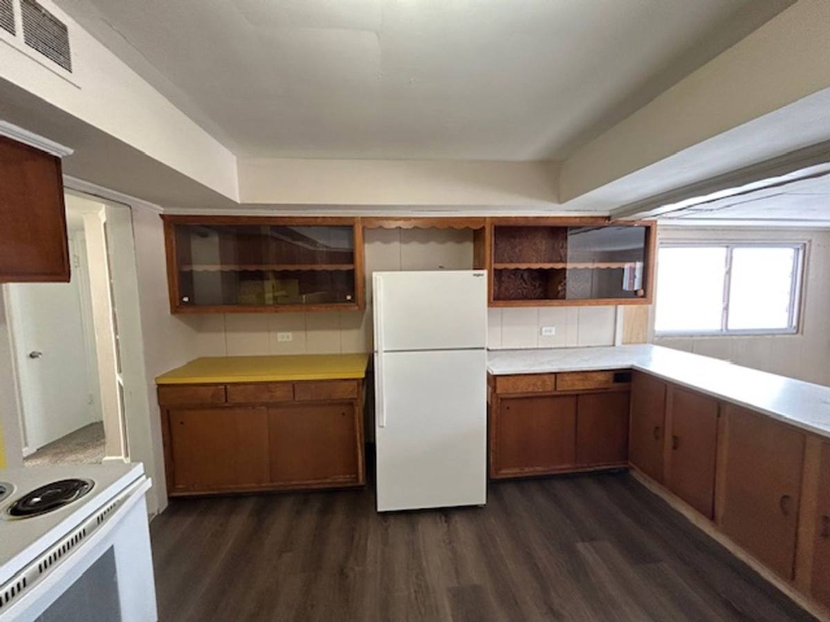 House for rent at 1763 E 36th St, Lorain, OH 44055