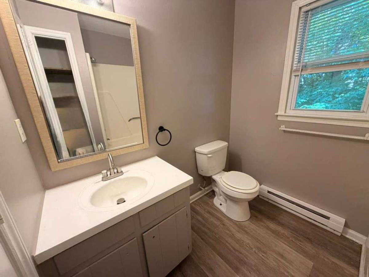 Apartment for rent at 200 Memorial Park Dr, Thomasville, NC 27360