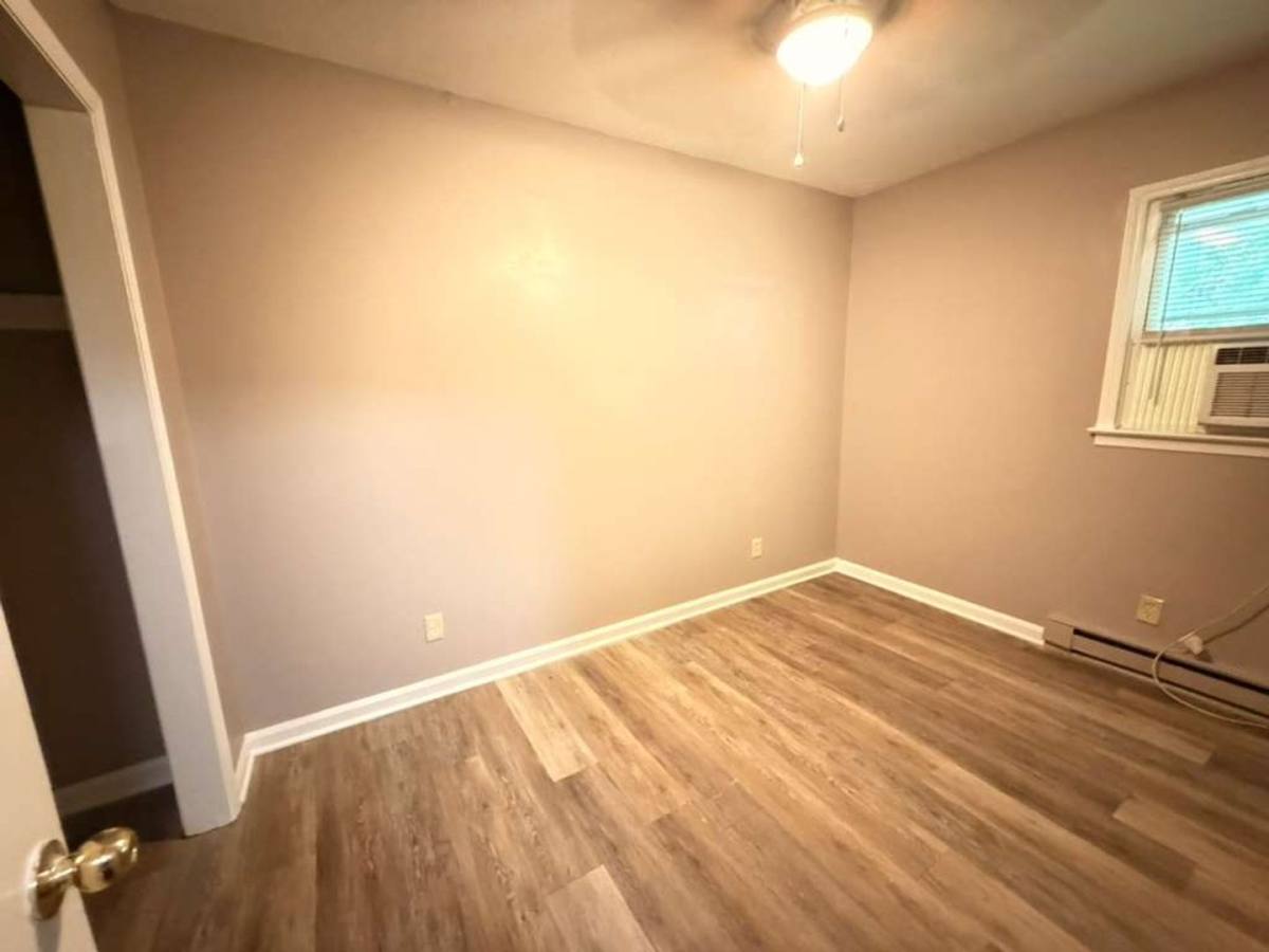 Apartment for rent at 200 Memorial Park Dr, Thomasville, NC 27360