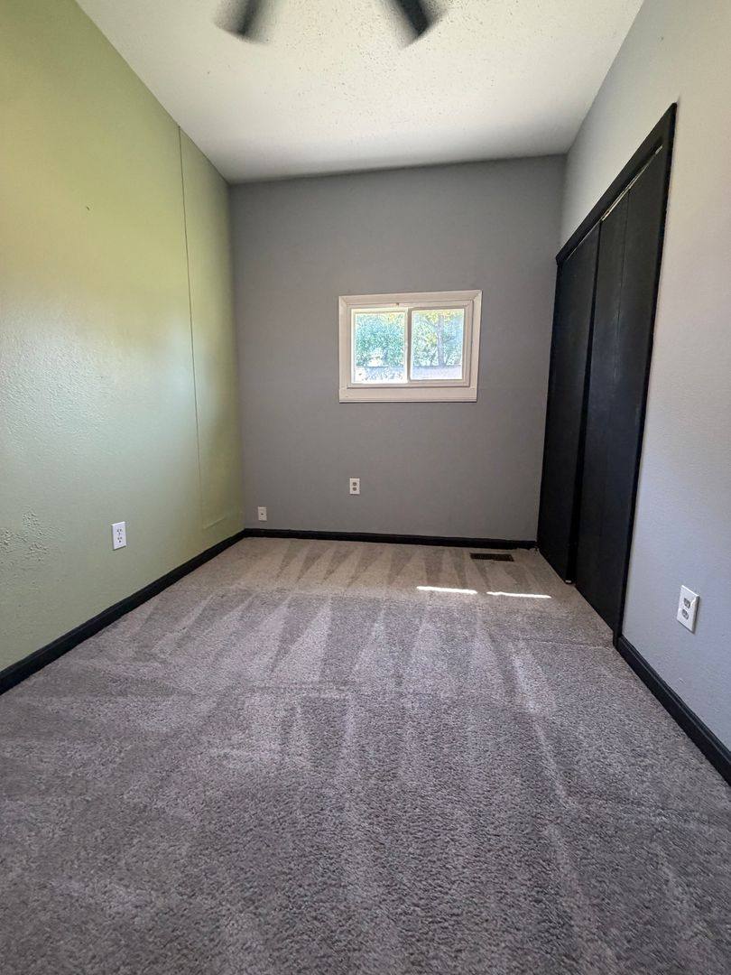 Apartment for rent at 1534 7th St, Madison, IL 62060