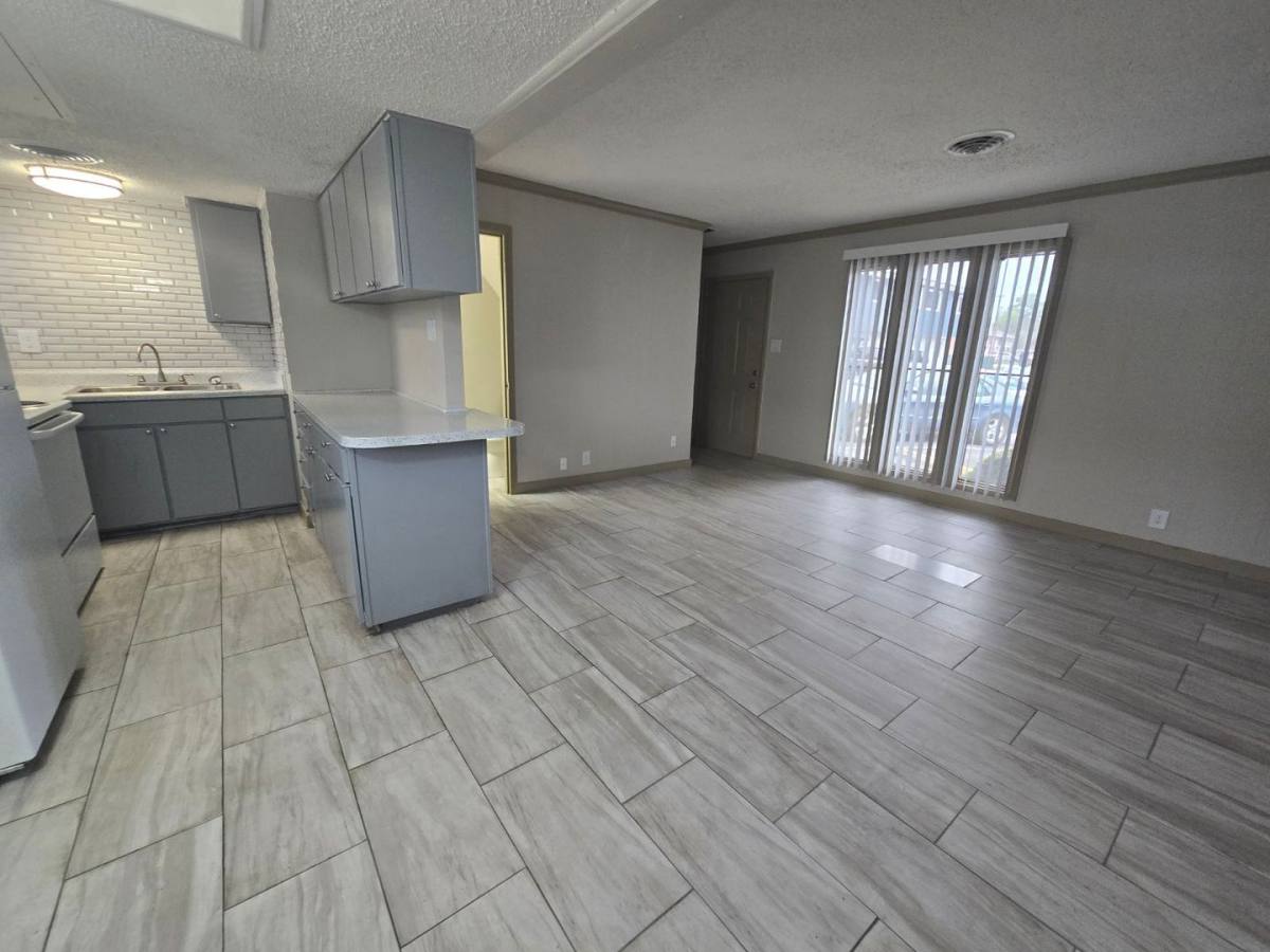 Apartment for rent at 801 Culver St, Commerce, TX 75428