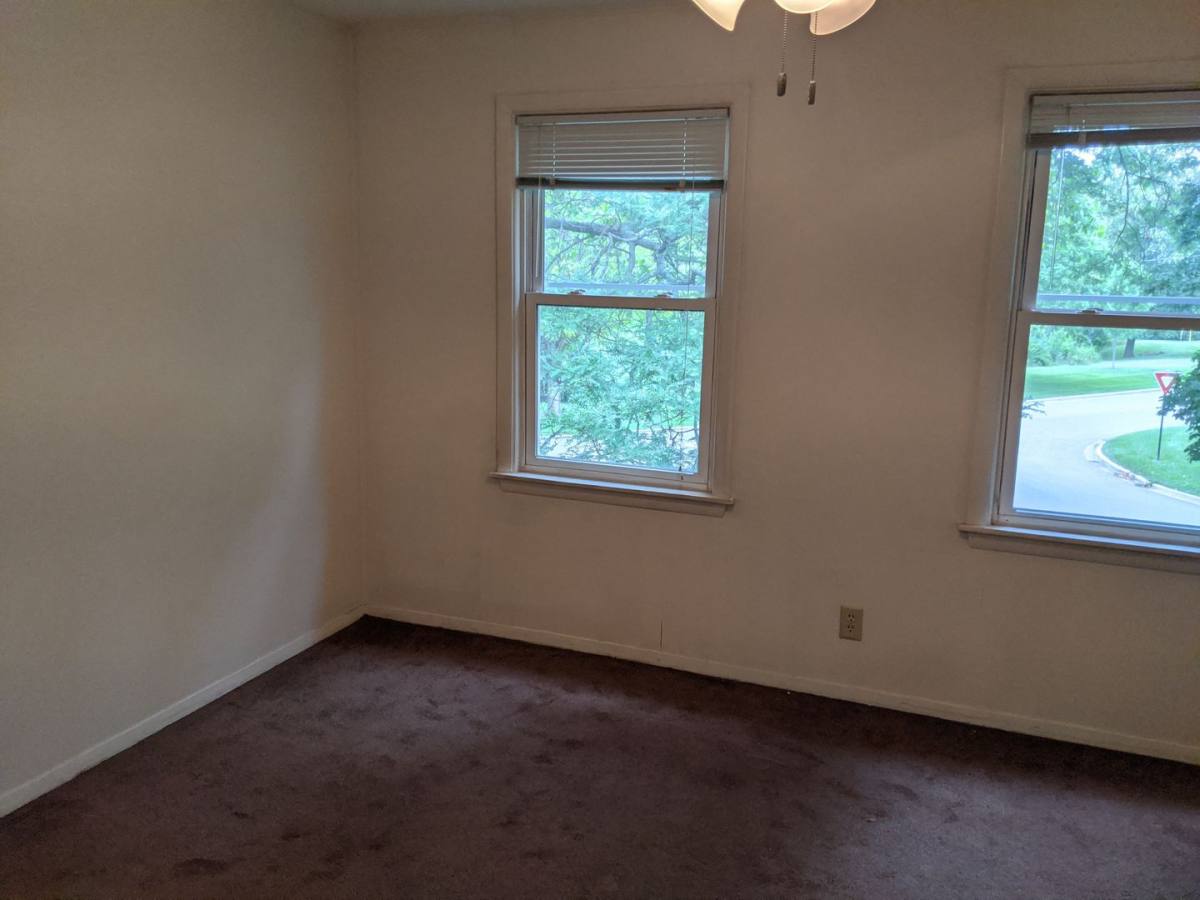 House for rent at 358 Augusta Ave, Dekalb, IL 60115