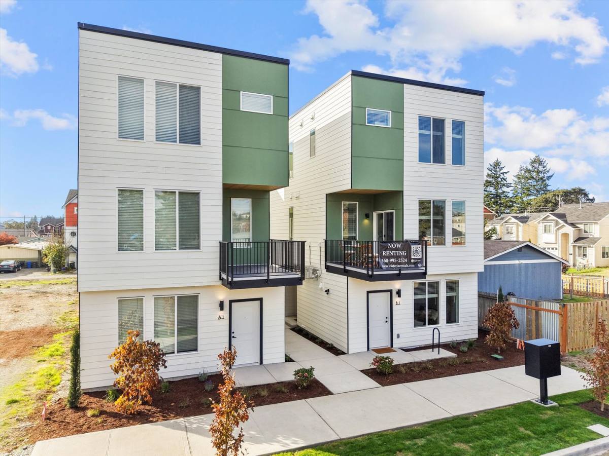 Apartment for rent at 4306 S Lawrence St, Tacoma, WA 98409