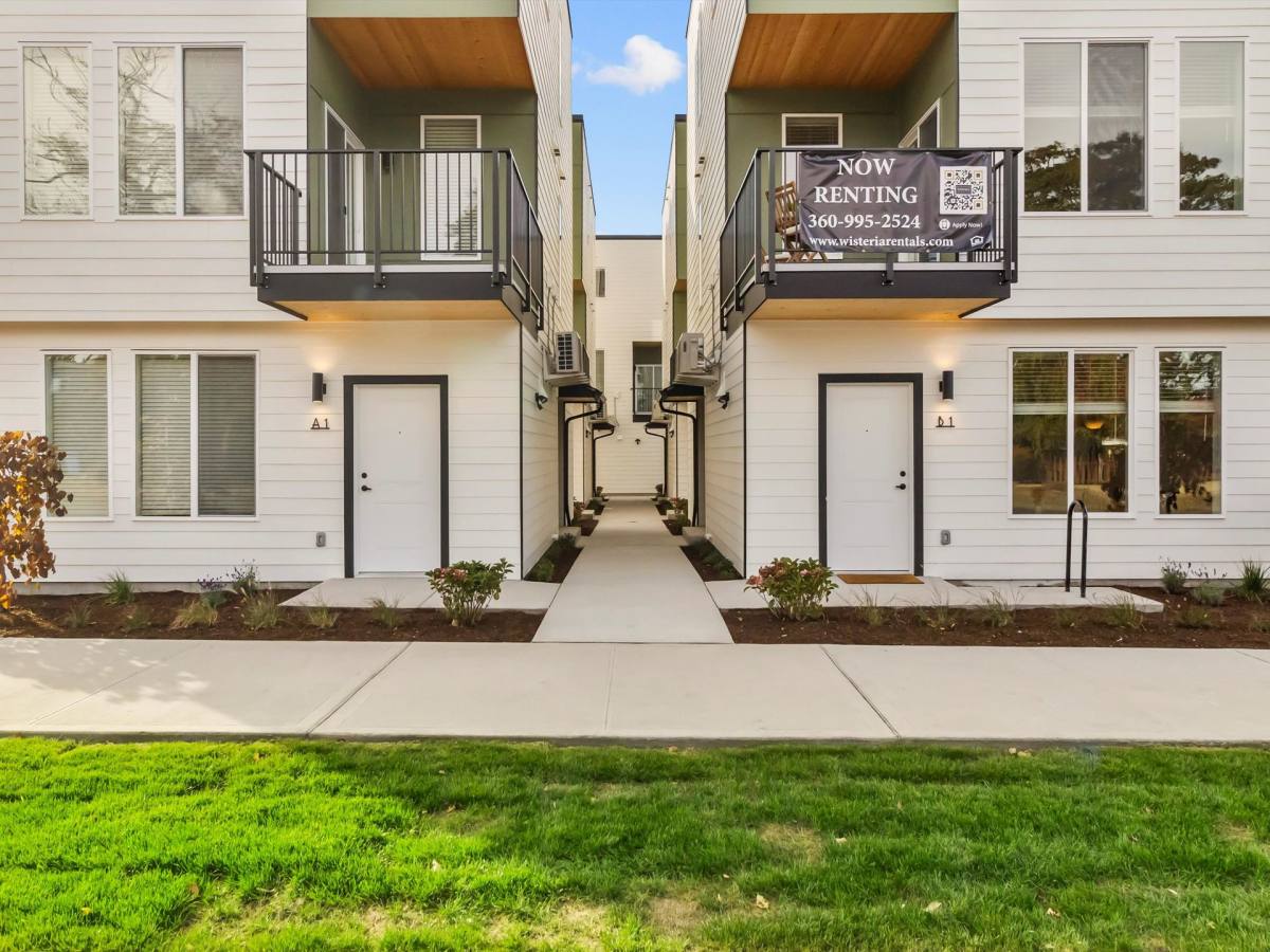 Apartment for rent at 4306 S Lawrence St, Tacoma, WA 98409
