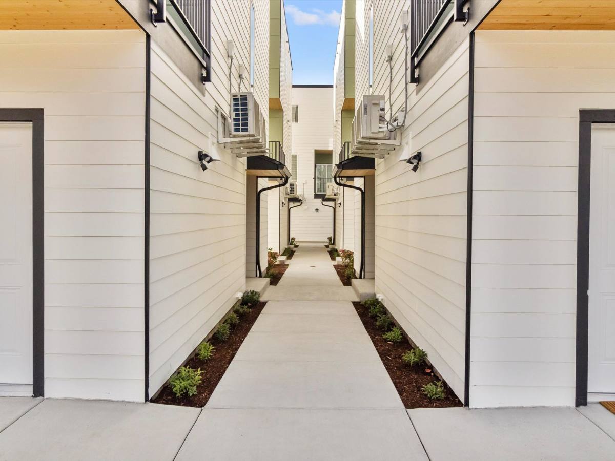 Apartment for rent at 4306 S Lawrence St, Tacoma, WA 98409