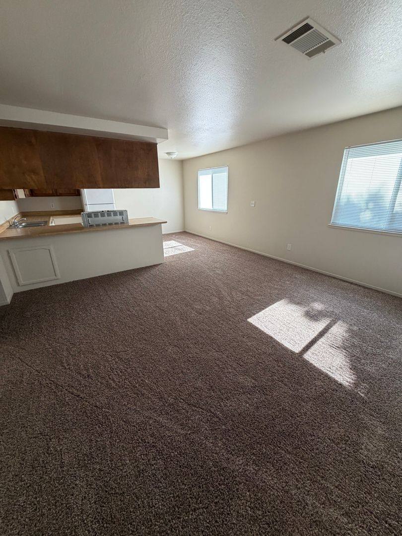 Apartment for rent at 3352-3358 San Mateo Court, Merced, CA 95348