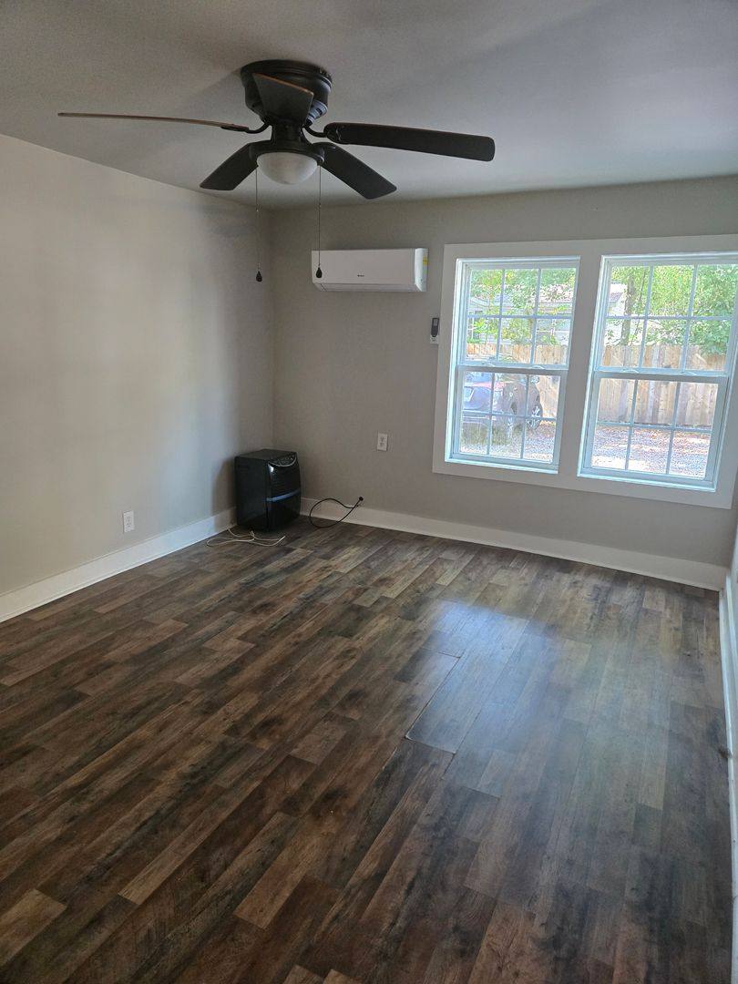 Apartment for rent at 1151 Bexley Dr, North Charleston, SC 29405