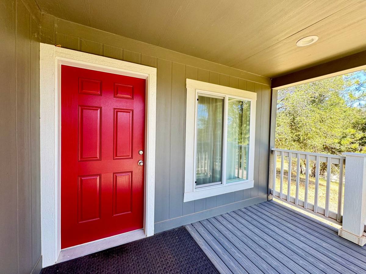 House for rent at 12114 Wolf Rd, Grass Valley, CA 95949