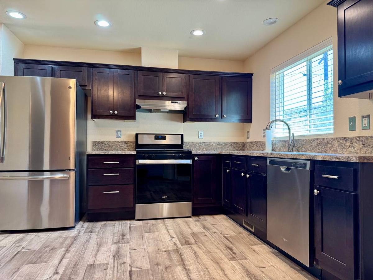 House for rent at 12114 Wolf Rd, Grass Valley, CA 95949