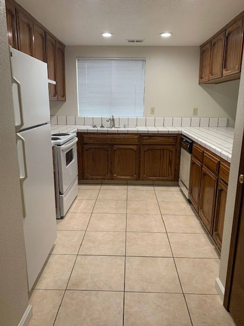 House for rent at 339 Acacial St, Tracy, CA 95376