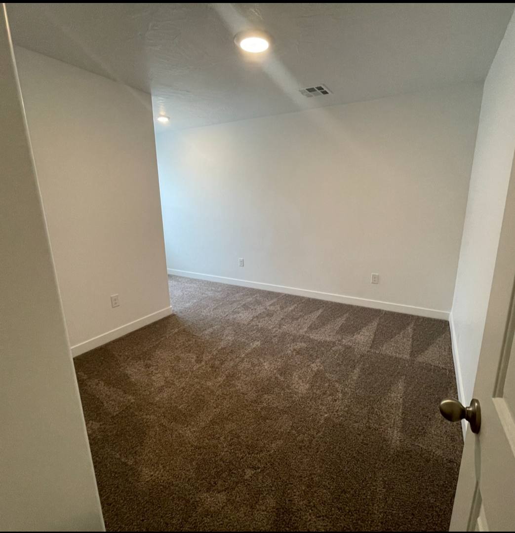 Townhouse for rent at 517 S May Dr, Cedar City, UT 84720