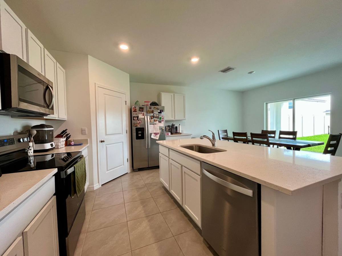 House for rent at 3505 Thistle Bank Court, Plant City, FL 33565