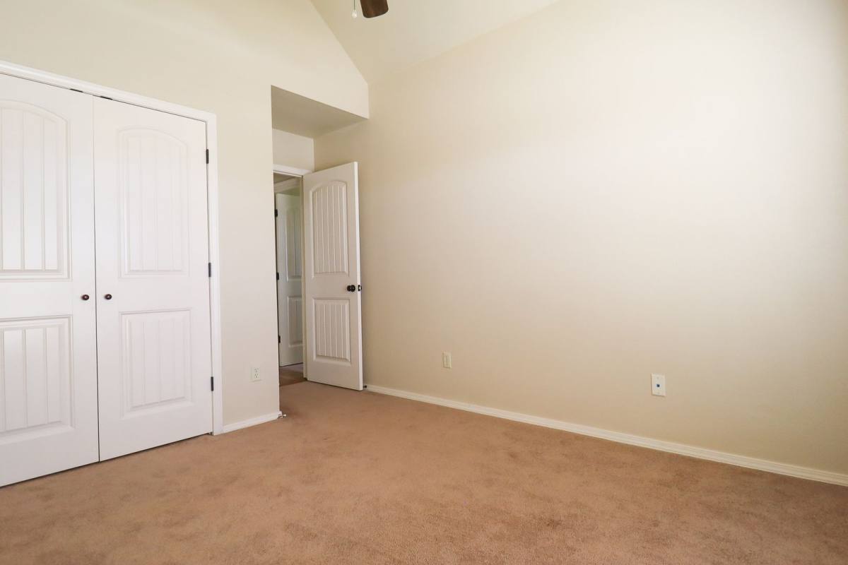 House for rent at 5107 Barr Dr, Sand Springs, OK 74063