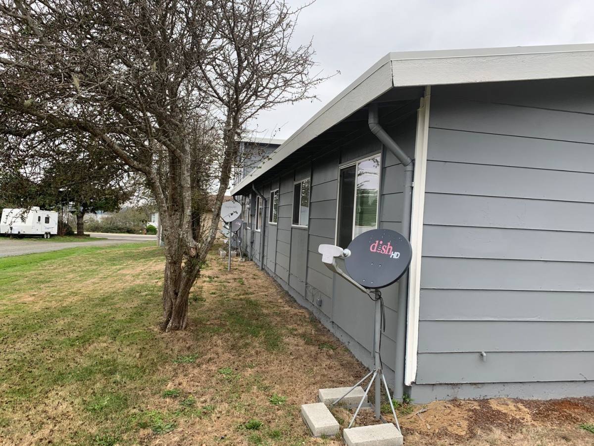 Apartment for rent at 250 S Marple, Coos Bay, OR 97420