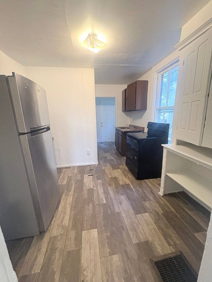 Apartment for rent at 207 S Pine St #1, York, PA 17403