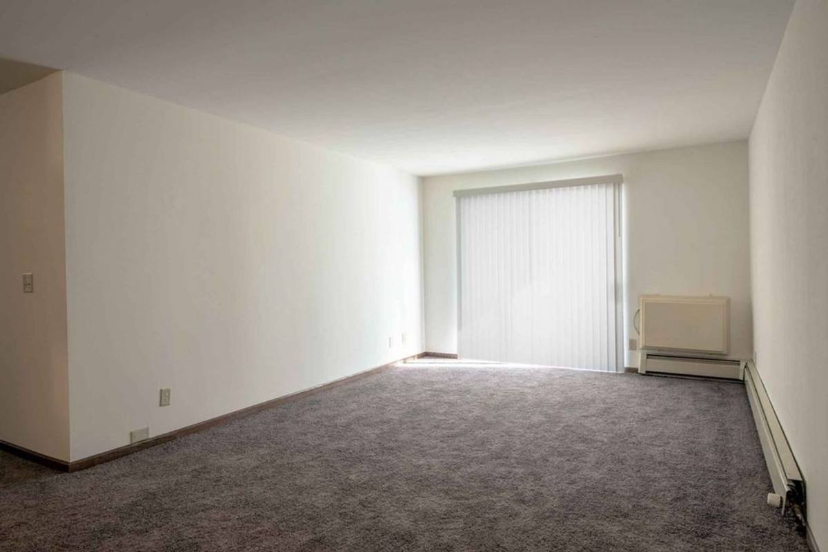 Apartment for rent at 1311-1315 Fleetfoot Dr, Waukesha, WI 53186