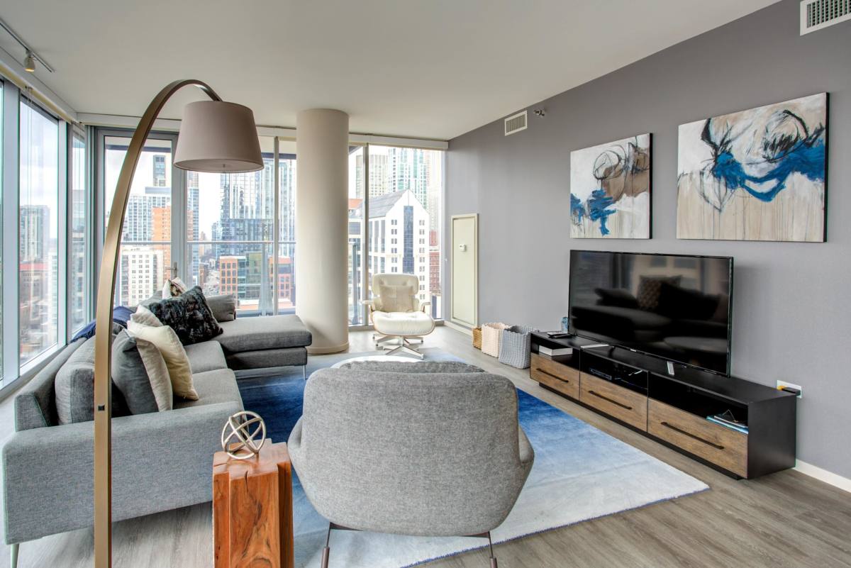 Apartment for rent at 8 E Huron St, Chicago, IL 60611