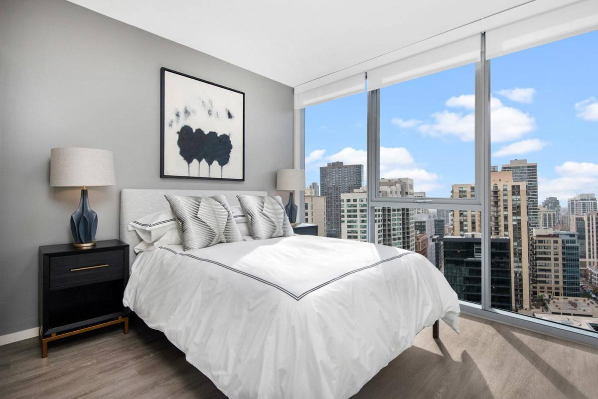 Apartment for rent at 8 E Huron St, Chicago, IL 60611