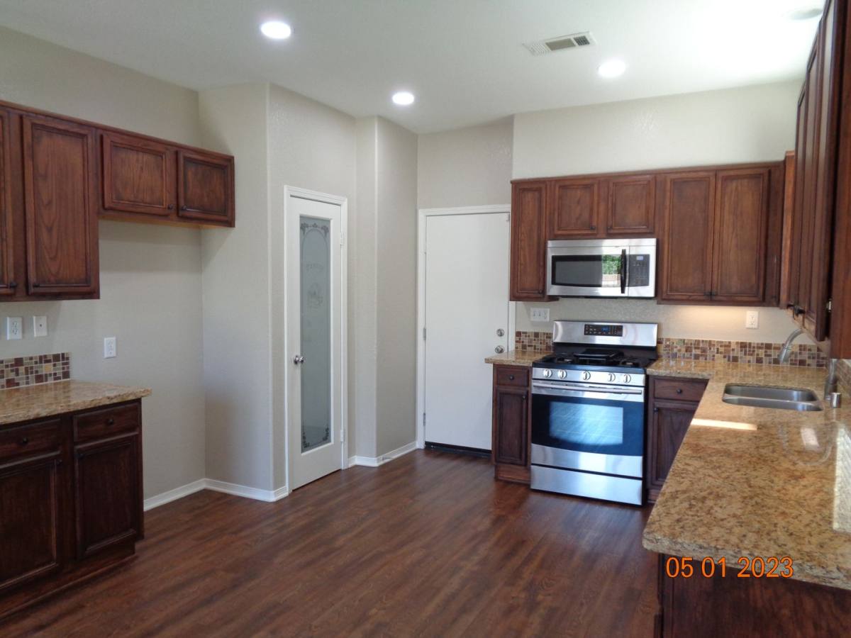 House for rent at 2739 Garnet Lane, Lancaster, CA 93535