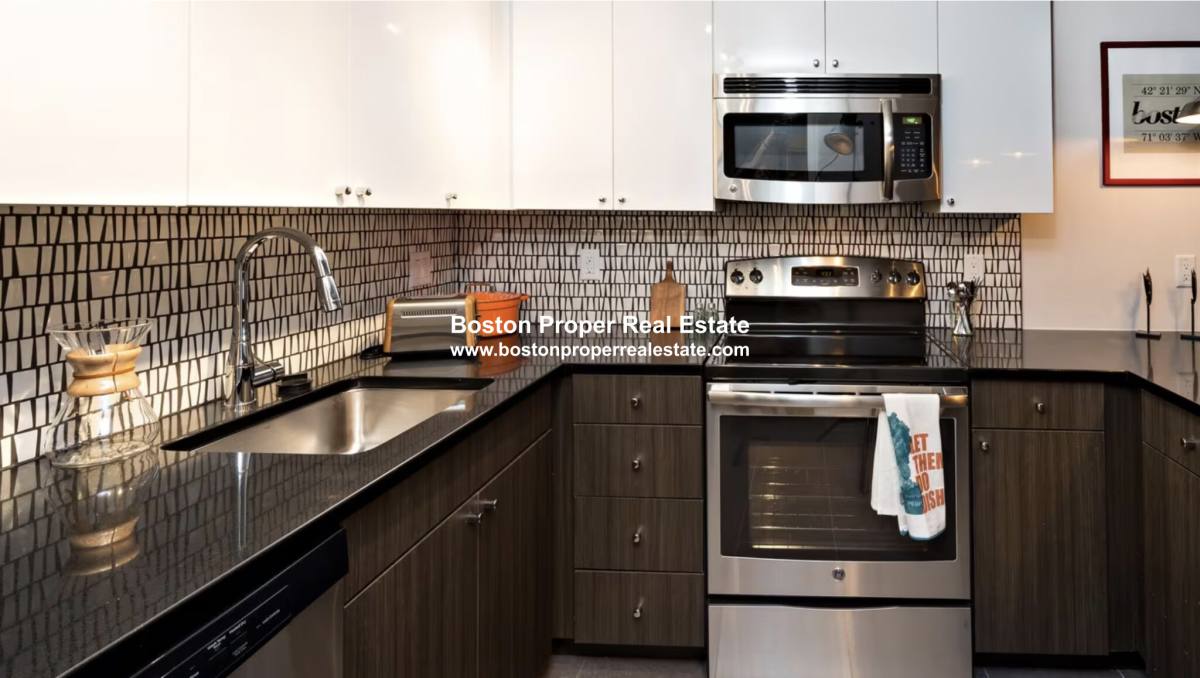 Apartment for rent at 790 Boylston St #3A, Boston, MA 02116