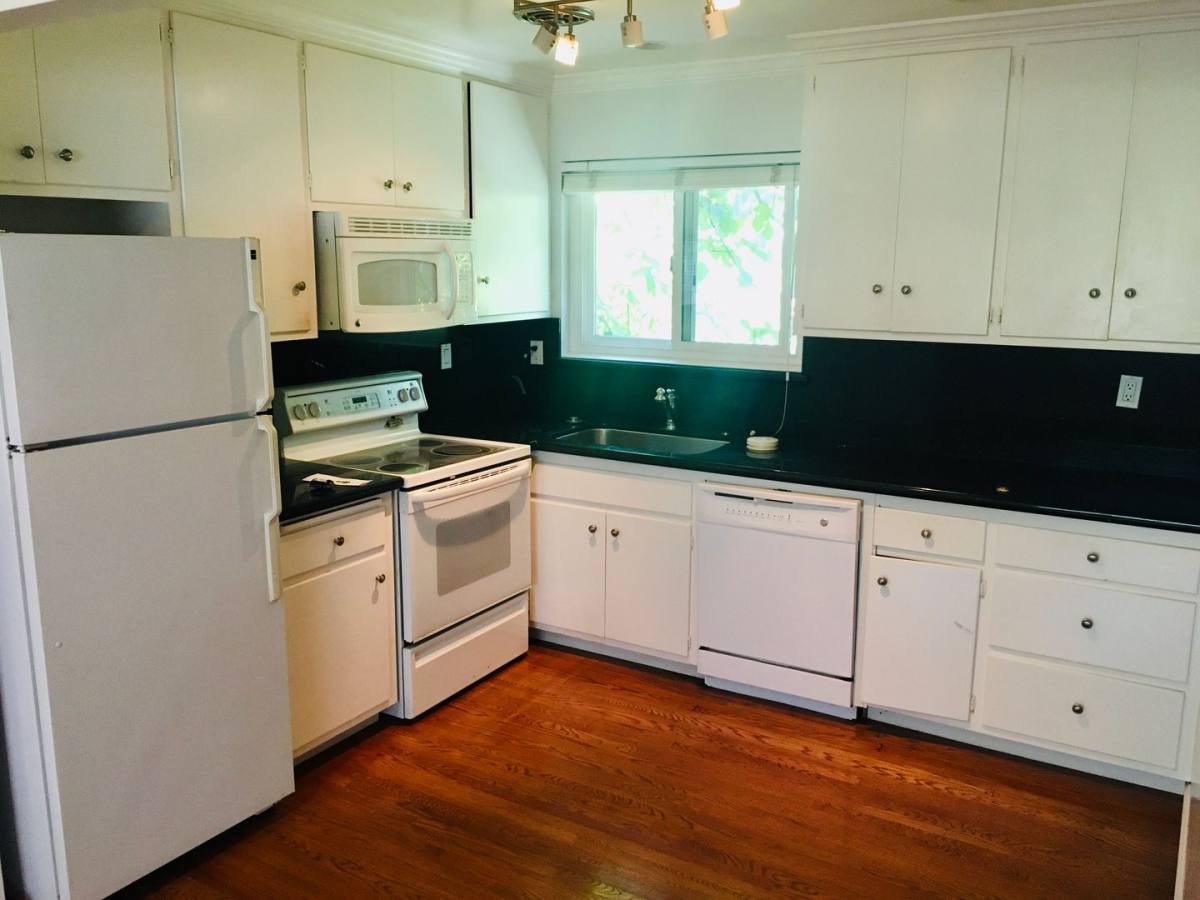 Apartment for rent at 573 Lytton Ave, Palo Alto, CA 94301