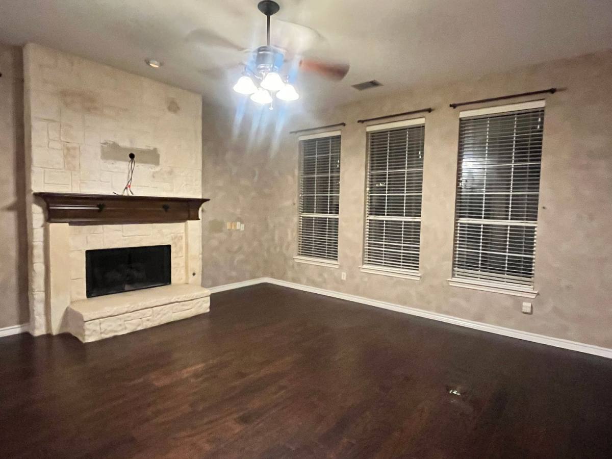 House for rent at 5313 Stone Brooke Crossing, McKinney, TX 75072