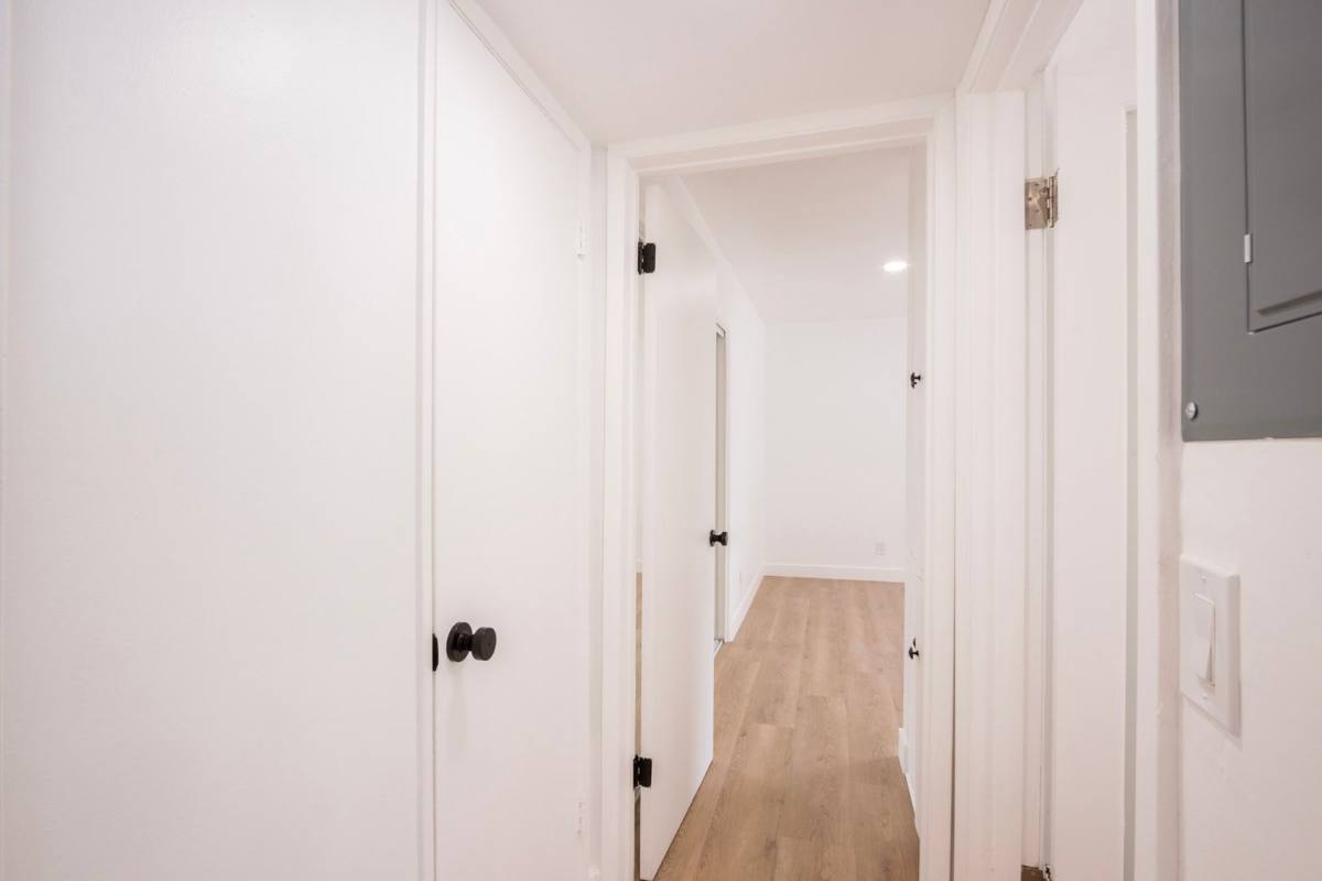 Apartment for rent at 1626 N Fuller Ave, Los Angeles, CA 90046