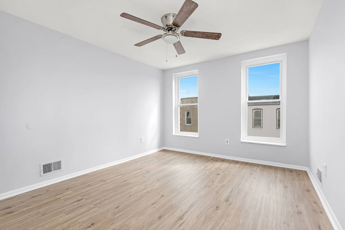 Townhouse for rent at 502 N Glover St, Baltimore, MD 21205