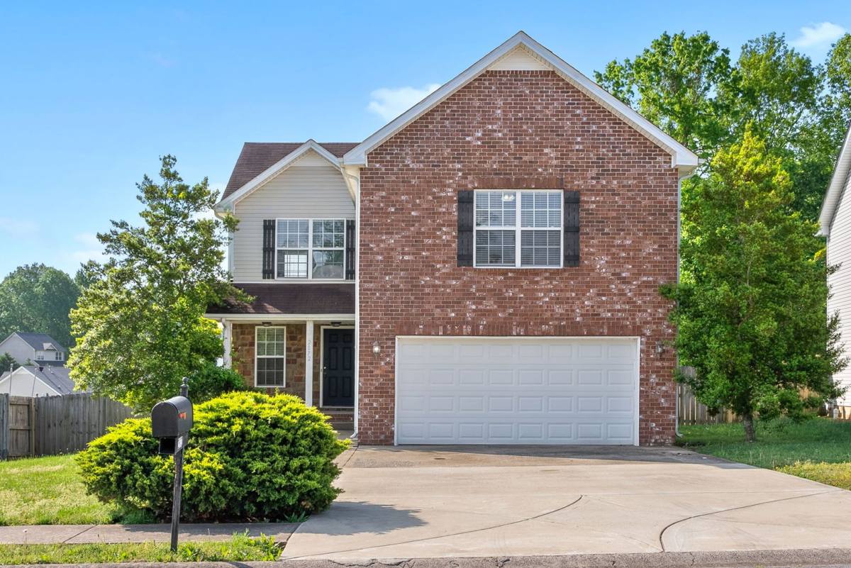 House for rent at 2872 Sharpie Dr, Clarksville, TN 37040