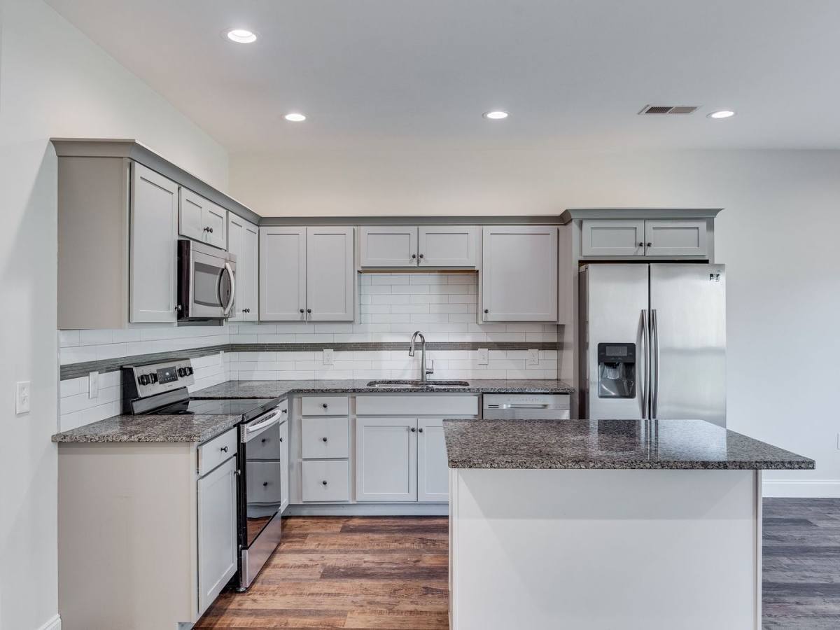 Townhouse for rent at 1712 McCleary Bend Rd, Sevierville, TN 37876