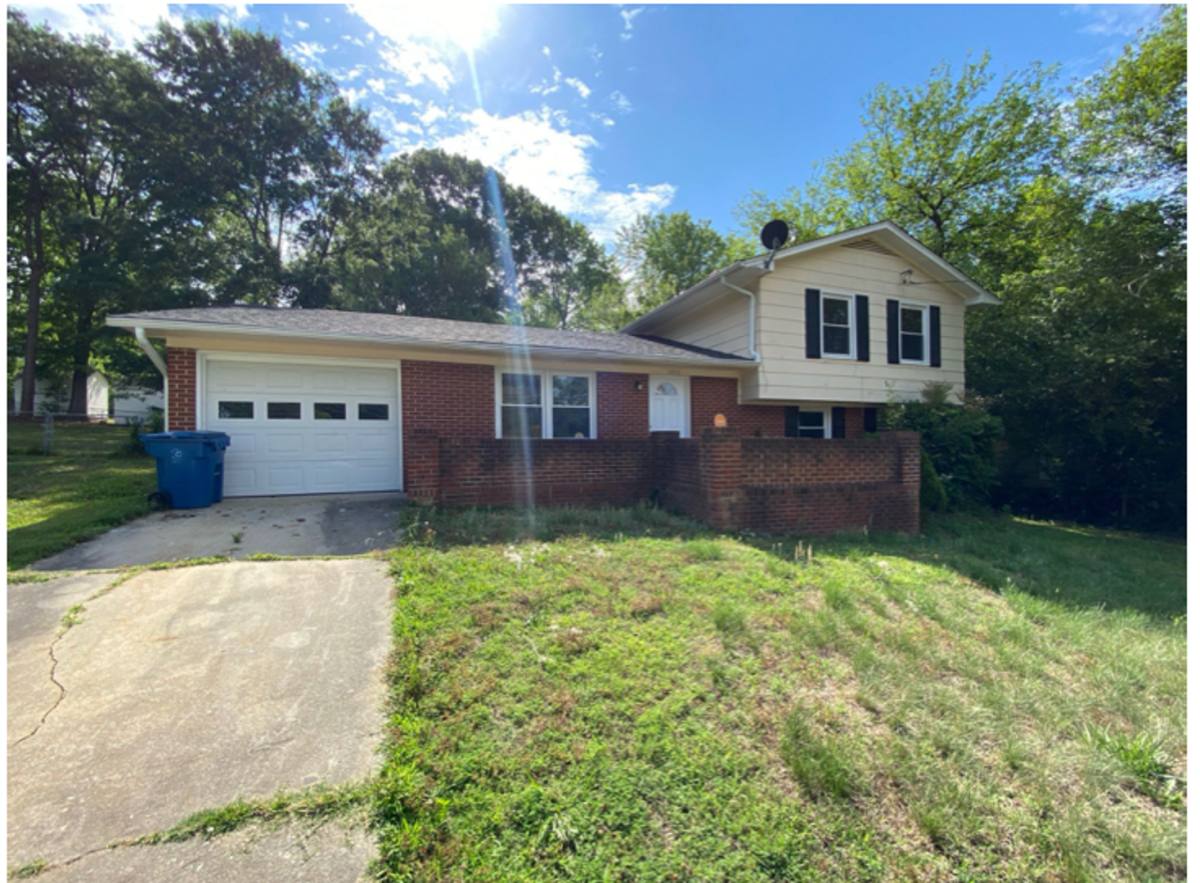 House for rent at 1008 Benning St, Durham, NC 27703