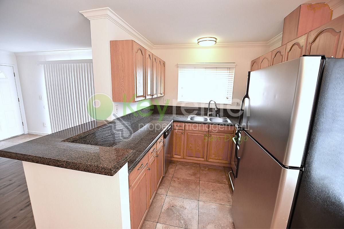 Apartment for rent at 911 Missouri St, San Diego, CA 92109