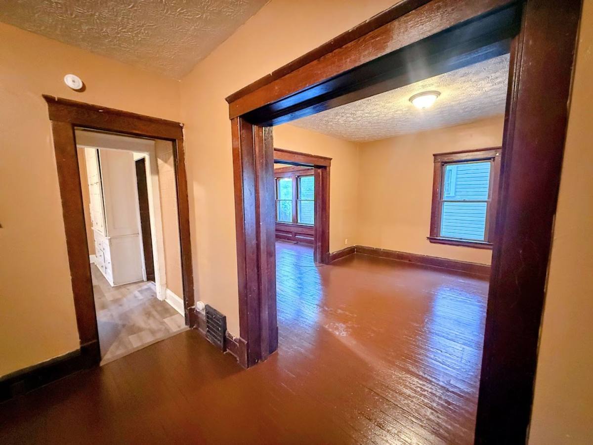 House for rent at 638 Merton Ave, Akron, OH 44306